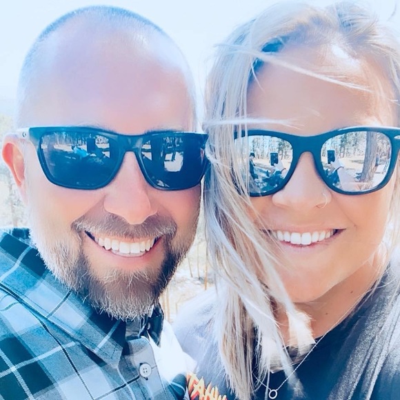 Meet your Posher, Jalyse - Picture 1 of 1